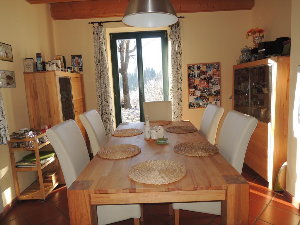 Haus Jana Hermagor-Pressegger See Quarto foto